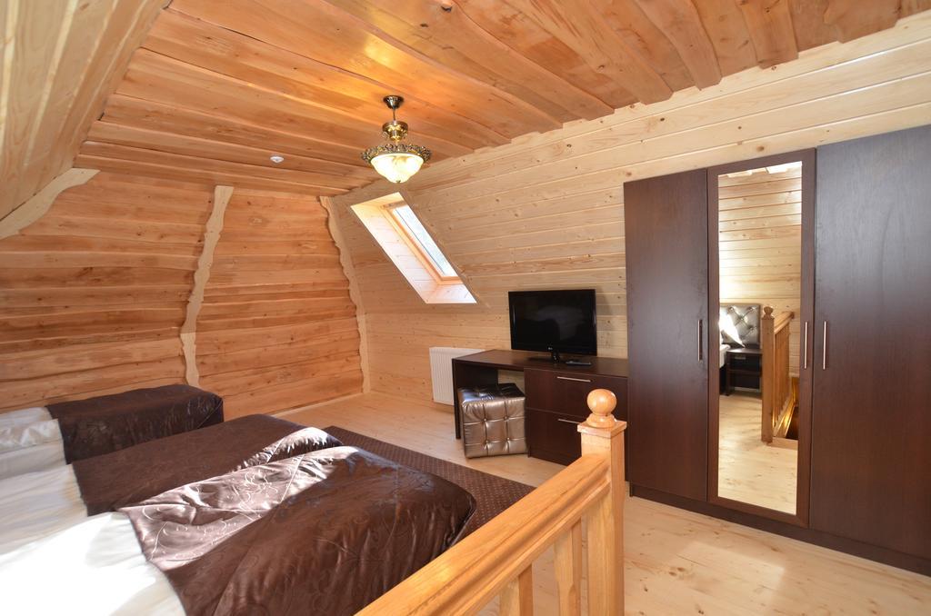 Chaban Aparthotel บูโคเวล ภายนอก รูปภาพ