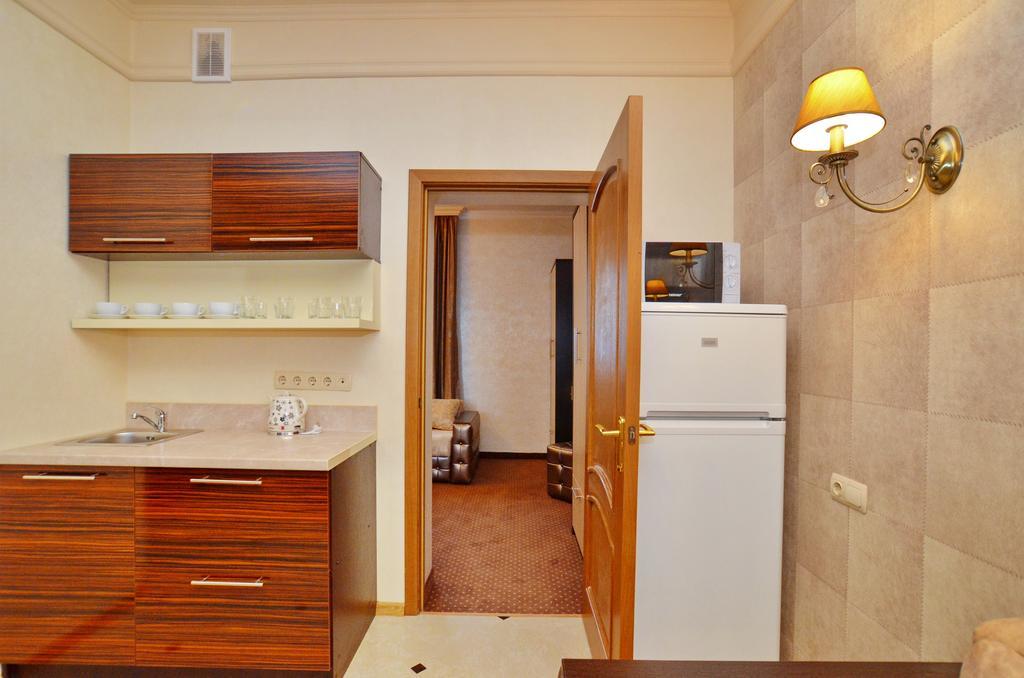 Chaban Aparthotel บูโคเวล ภายนอก รูปภาพ